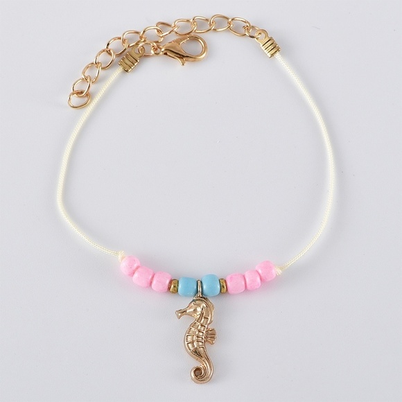 **LETITIA* 5-Pc Seahorse Fashion Bracelet Set - Picture 2 of 7